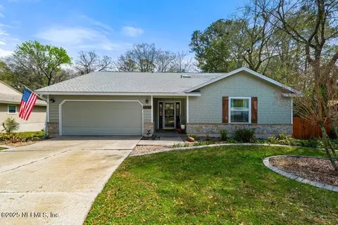 12737 Sand Ridge Dr, Jacksonville, FL 32258
