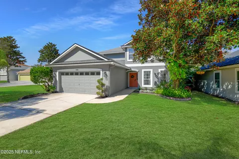 1140 Hyacinth St, Saint Augustine, FL 32092