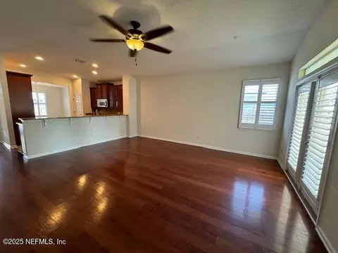9688 Woodstone Mill Dr, Jacksonville, FL 32244