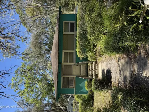 3910 Freeman Rd, Jacksonville, FL 32207