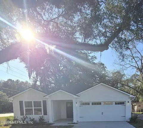 11206 Hobart Blvd, Jacksonville, FL 32218