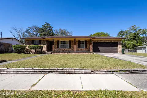 1620 E Bay Cir, Orange Park, FL 32073