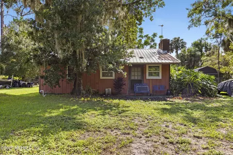 108 Robins Dr, Georgetown, FL 32139