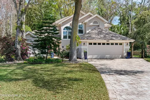 1965 Sevilla Blvd W, Atlantic Beach, FL 32233