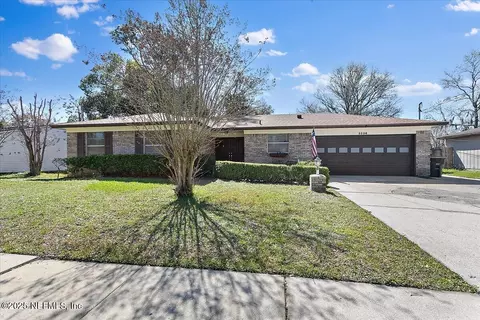 5256 Clarendon Rd, Jacksonville, FL 32205