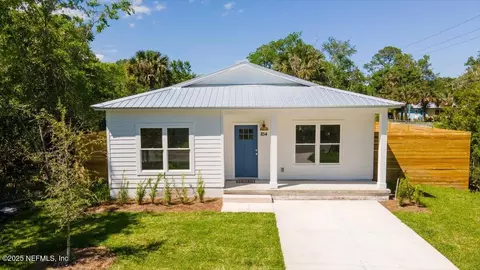 854 W 3rd St, Saint Augustine, FL 32084
