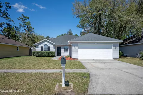 7267 Longhorn Cir N, Jacksonville, FL 32244