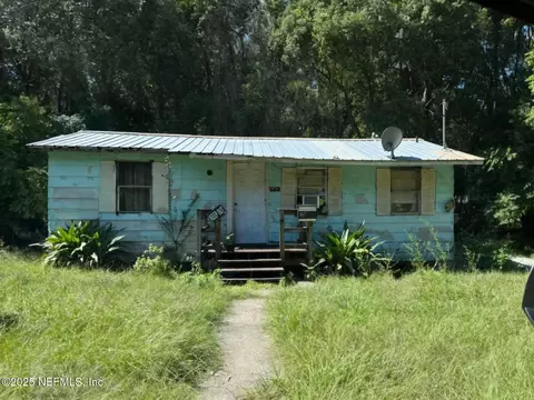 617 Washington Ln, Green Cove Springs, FL 32043