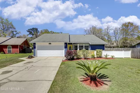 4752 Riverine Dr, Jacksonville, FL 32210