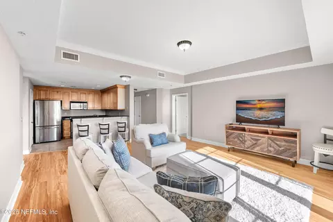 1478 Riverplace Blvd #407, Jacksonville, FL 32207