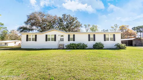 5723 J B Hines Rd, Macclenny, FL 32063