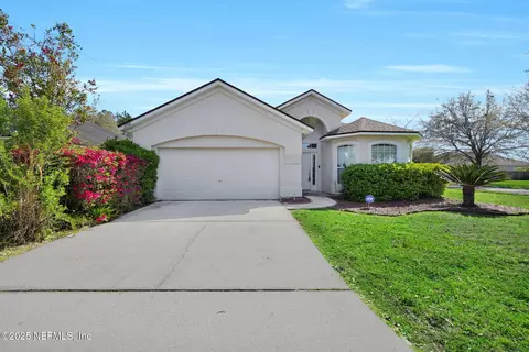 3566 Waterford Oaks Dr, Orange Park, FL 32065