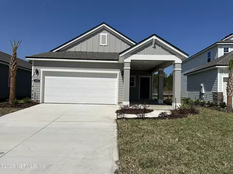 220 Montgomery Ct, Palm Coast, FL 32164