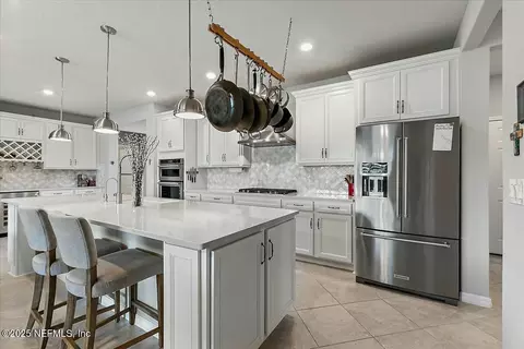137 Cameo Dr, Ponte Vedra, FL 32081
