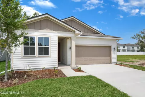 5669 Tomahawk Lake Dr, Jacksonville, FL 32254