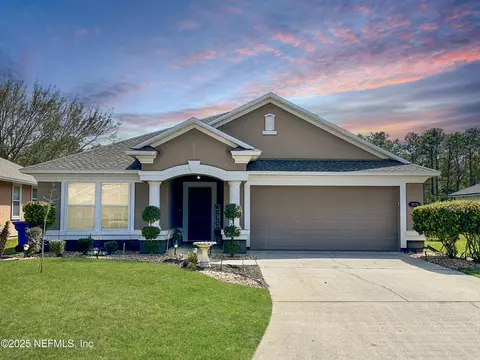 3876 Marsh Bluff Dr, Jacksonville, FL 32226
