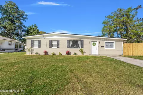 10520 Arendal Rd, Jacksonville, FL 32218