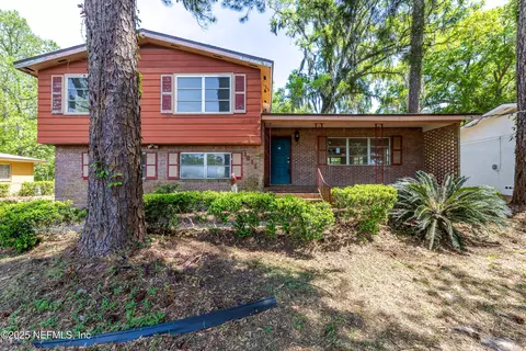 1811 Mills Rd, Jacksonville, FL 32216