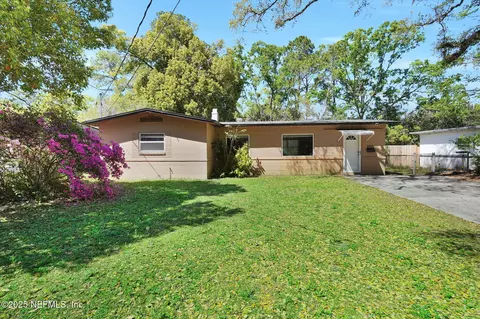 4015 Shasta Dr, Jacksonville, FL 32207