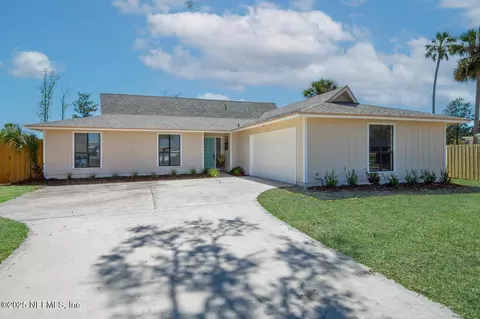 14560 S Petite Dr, Jacksonville, FL 32250