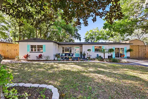 6024 Robbins Cir S, Jacksonville, FL 32211