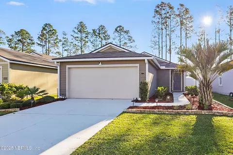 8328 Cape Fox Dr, Jacksonville, FL 32222