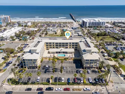 525 3rd St N #307, Jacksonville Beach, FL 32250