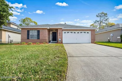 14453 Woodfield Cir N, Jacksonville, FL 32258