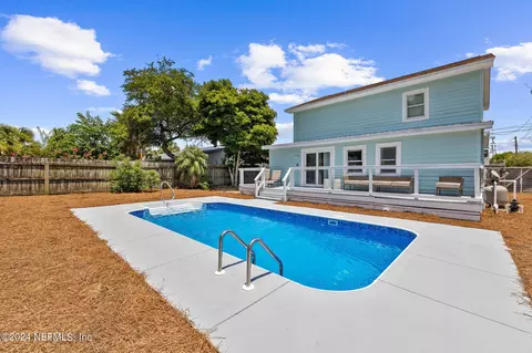 118 Cobb Rd, Panama City Beach, FL 32413