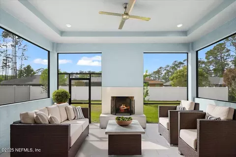 9 Emerson Dr, Palm Coast, FL 32164