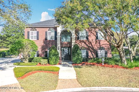 3720 Cardinal Oaks Cir, Orange Park, FL 32065