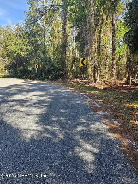 102 Georgetown Point Rd, Georgetown, FL 32139