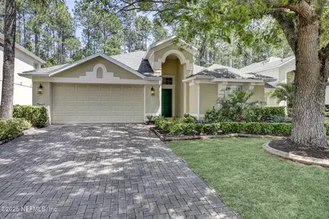 9213 Rosewater Ln, Jacksonville, FL 32256