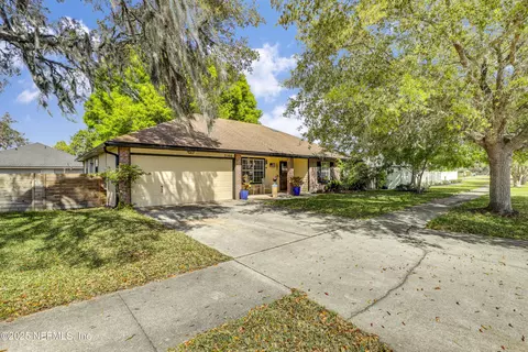 3164 Crown Haven St, Green Cove Springs, FL 32043