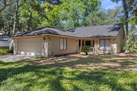 4344 Springmoor Dr W, Jacksonville, FL 32225