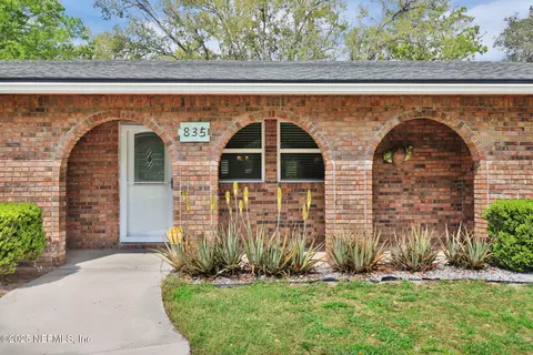 835 Hibernia Forest Dr, Fleming Island, FL 32003