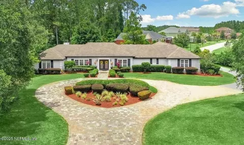 10571 Deerwood Club Rd, Jacksonville, FL 32256