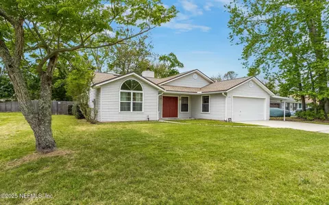 6056 Antigua Ct, Fleming Island, FL 32003
