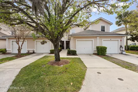 542 Southbranch Dr, Saint Johns, FL 32259