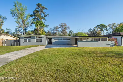 4891 Brighton Dr, Jacksonville, FL 32217