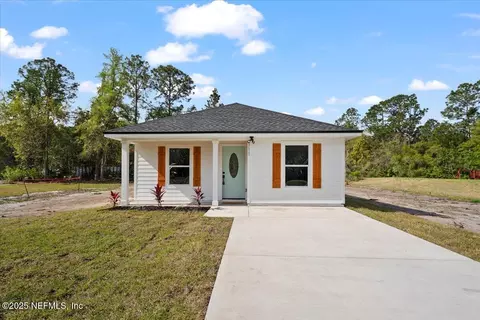 111 E Grandview Dr, East Palatka, FL 32131
