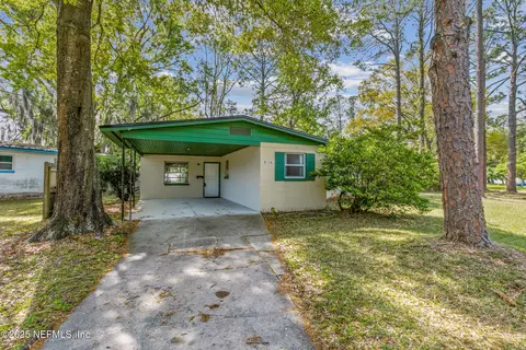 6114 Carranza Dr, Jacksonville, FL 32216