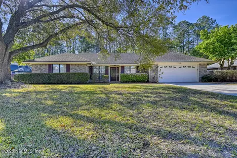 3758 Helicon Dr, Jacksonville, FL 32223