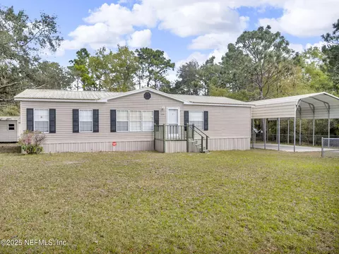 5742 Overlook Dr W, Keystone Heights, FL 32656