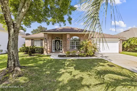 109 N Lake Cunningham Ave, Saint Johns, FL 32259