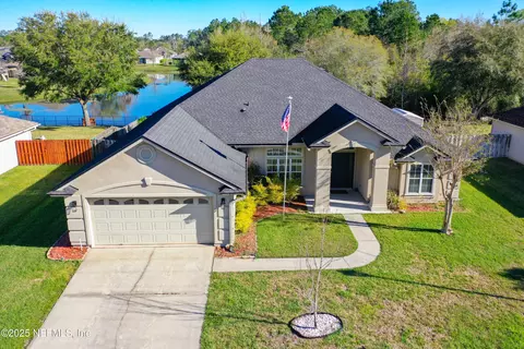 6121 Sands Pointe Dr, Macclenny, FL 32063
