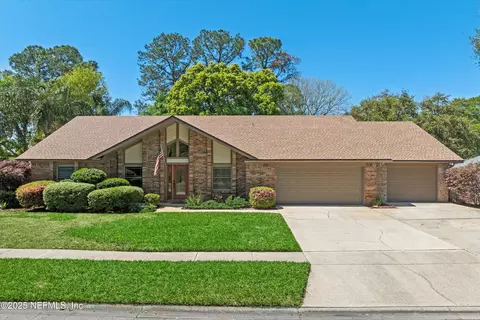 12558 Brady Place Ct, Jacksonville, FL 32223