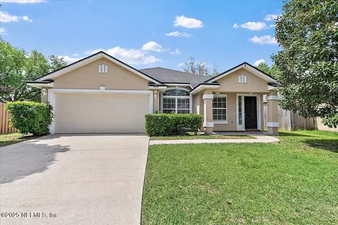 9275 Thunderbolt Dr, Jacksonville, FL 32221