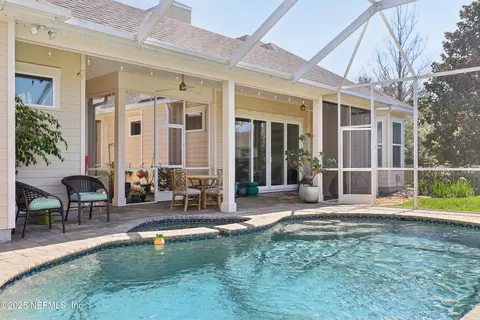 571 34th Ave S, Jacksonville Beach, FL 32250