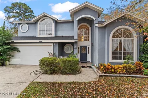 5932 Covered Creek Ln, Jacksonville, FL 32277
